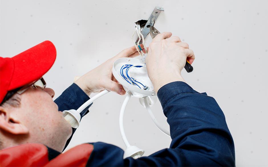  électricien urgence Louvres
